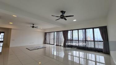 Large cosy home near Garden School and Retail 1