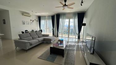 Unique size facing a beautiful view 1