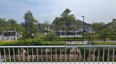 The Mews Nice Unit Face Bungalow Good Feng Shui Gated Guarded Freehold 1