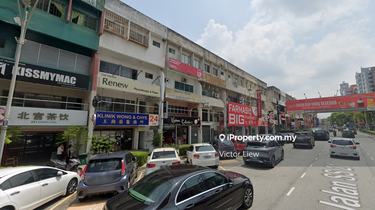 Facing Inner Square Damansara Uptown ss21 3.5 Storey Shop for Rent 1