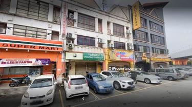 Situated in a convenient location, close to all local amenities 1