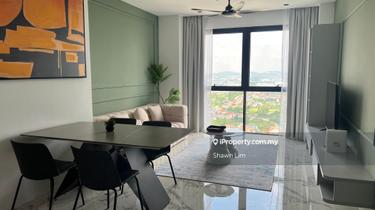 Unblock / golf view unit, high floor 1