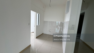 Specialist agent Cover All Unit Subsale and Developer Unit Available 1