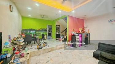 Fully renovated 1