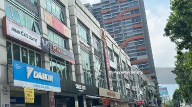 Facing Main Road Shop 1