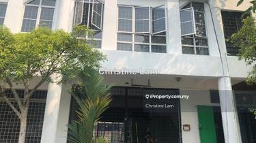 Kota kemuning 1 1/2 storey factory to let 25@130 rm7000/mths 1