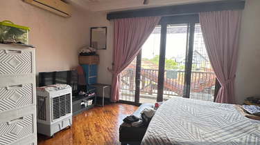 I have 6 units for sale at Glenmarie Residence. specialist here. pm.  1