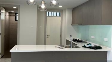 South Brooks, Desa Parkcity 1