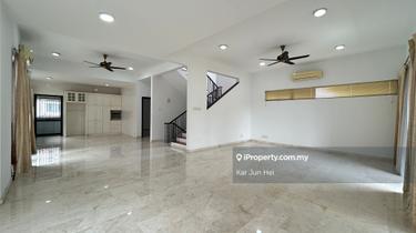 Cheap Nice Basic 2.5 Stry bungalow at Jade Hills Kajang  1