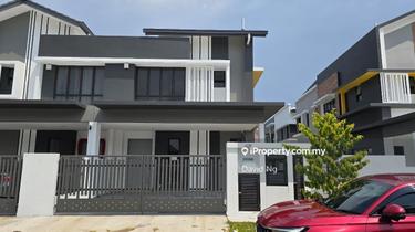 Setia utama 4 Semi-D house for rent 1
