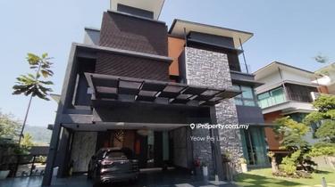 Beautifully curated luxury bungalow amongst the greens 1