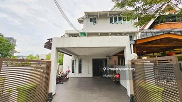 Probably the only Corner Unit townhouse for Sale at this moment 1