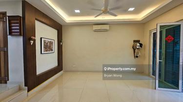 Renovated Long Terrace House 1