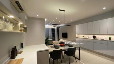 Freehold, Low Dense Perfect for Own Stay, 400m to 2 LRT Stations! 1