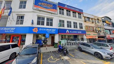 Good Buy High Roi Corner Lot In Rawang, Fully Tenanted, Worth Invest 1