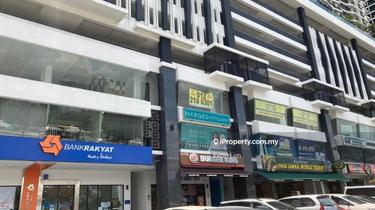 Freehold kl property 5.3% roi tenanted  1