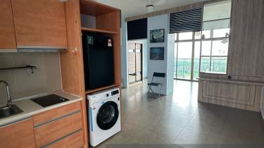 Palazio Studio unit at high floor, fully furnished with new furnitures 1