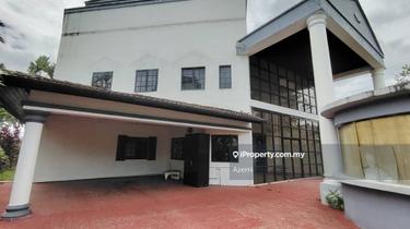 Beautiful Bungalow House With Pool Titiwangsa, Kuala Lumpur For Rent 1