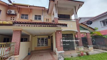 2 storey end lot house with 10 feet land 1