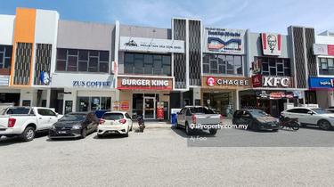 Shop Lot Facing Main Road for Rent 1