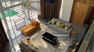 Penthouse with swimming pool with KL skyline view 1