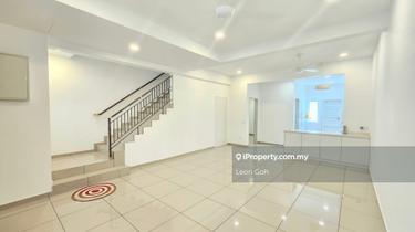 Link House For Sale at Bandar Rimbayu 1