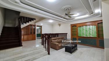 Taman Pelangi Jb Town House For Sale 1