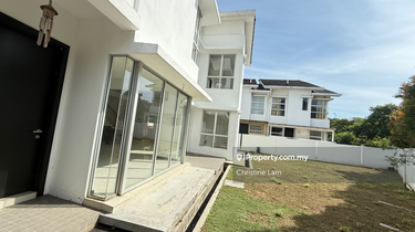 Alam impian inter corner brand new unit for sale only 1.05m good deal  1