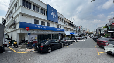 Bangsar , Jalan Telawi , High Traffic Jalan , Facing Village Mall 1