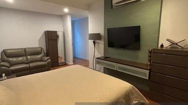 Westside 1 Modern Renovated With Quality Cabinets & Wardrobes For Sale 1