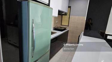 Fully furnished, pool view , well renovated 1