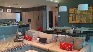 Prime Location, Great Amenities & Well-Kept 1