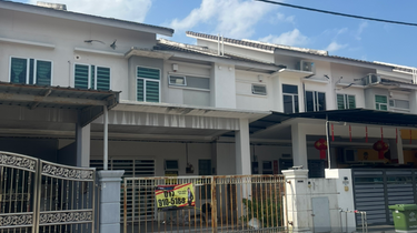 Urgent Sale 2 Storey Terrace Taman Bahagia Makmur Pahang Grill Car por 1