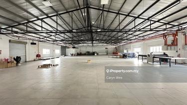 Detached factory with office block for sale at Petaling Jaya 1