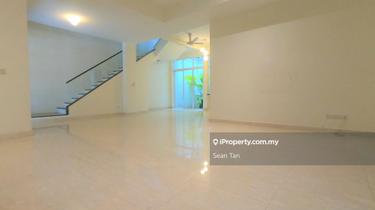 Exclusive unit in Duta Tropika For Sale 1