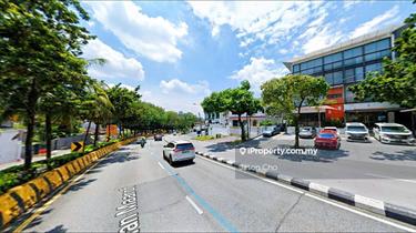 Exclusive Commercial bungalow for Sale 1