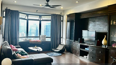 ID-Designed Robson Condominium for Sale 1
