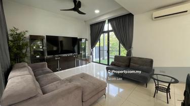 Senior Property Agent Specialising in Desa Parkcity more than 10 years 1