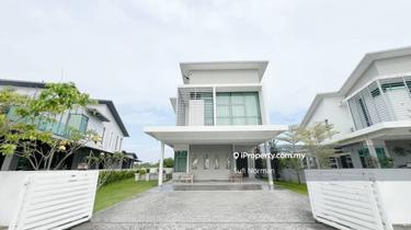 Big Bungalow Kota Serimas- Good Condition/Swimming Pool/Non Bumi 1