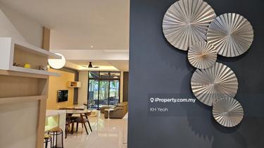 Cosy top class designed unit with a vast soothing expanse of greenery 1