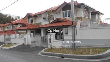 Semi-D house for Sale 1