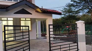 Corner lot 2 storey house in bandar pulai jaya for sale 1