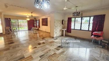 Double Storey Bungalow With Big Land Ss 1 Petaling Jaya Kampung Tunku  1