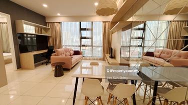 Nice unit great location 1