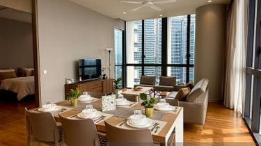 The Conlay offers a lifestyle of unparalleled luxury. 1