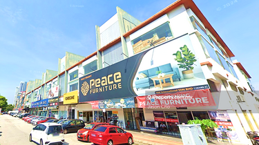 Exclusive 3.5 Storey Shop at Jalan Seri Utara 1