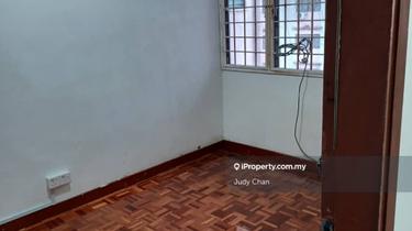 Goodyear court 8 partially furnished 3room 2baths 1