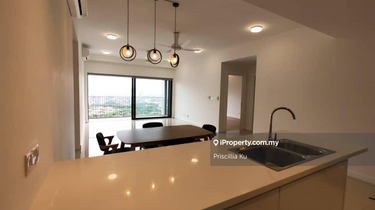 Westside Three - A Luxurious Haven in the Heart of the City 1