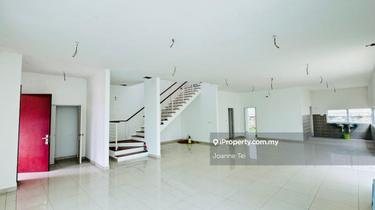 Semi-D house for Sale 1