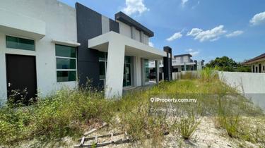 Guarded single storey semi detached corner for sale ipoh tasek 1